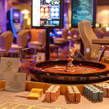 Platinum Hotel And Casino Bansko Bagian luar foto