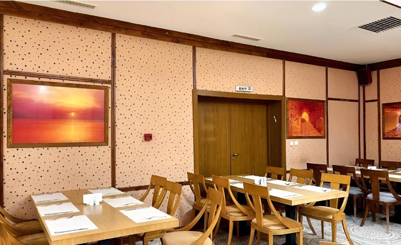 Platinum Hotel And Casino Bansko Bagian luar foto