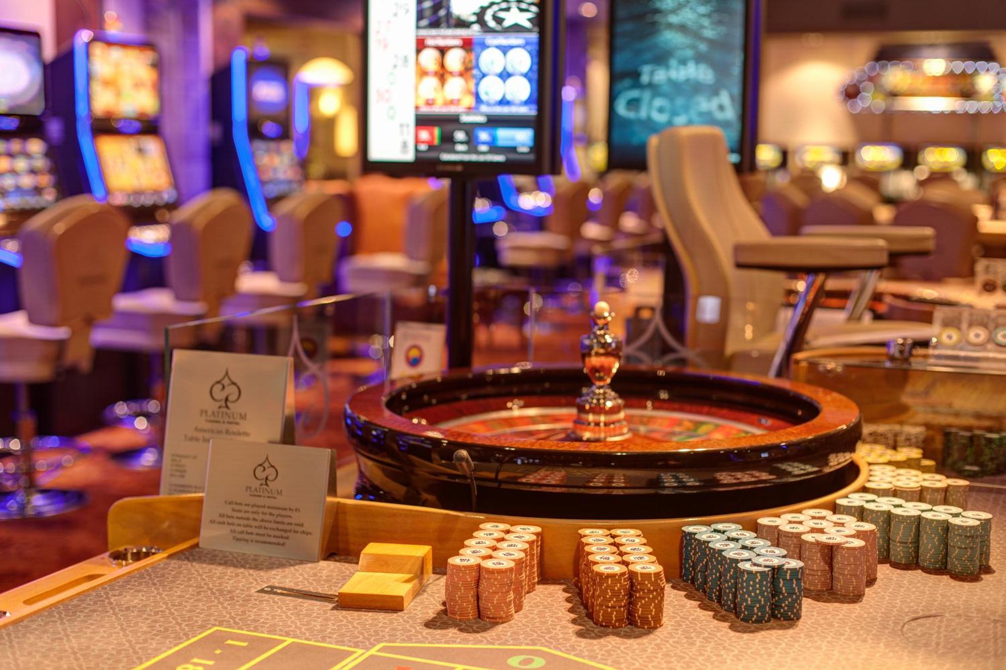 Platinum Hotel And Casino Bansko Bagian luar foto