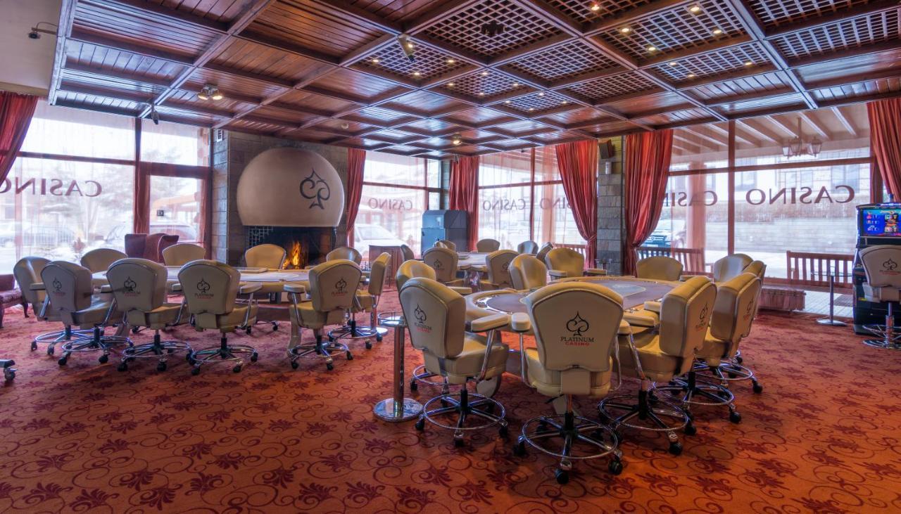 Platinum Hotel And Casino Bansko Bagian luar foto